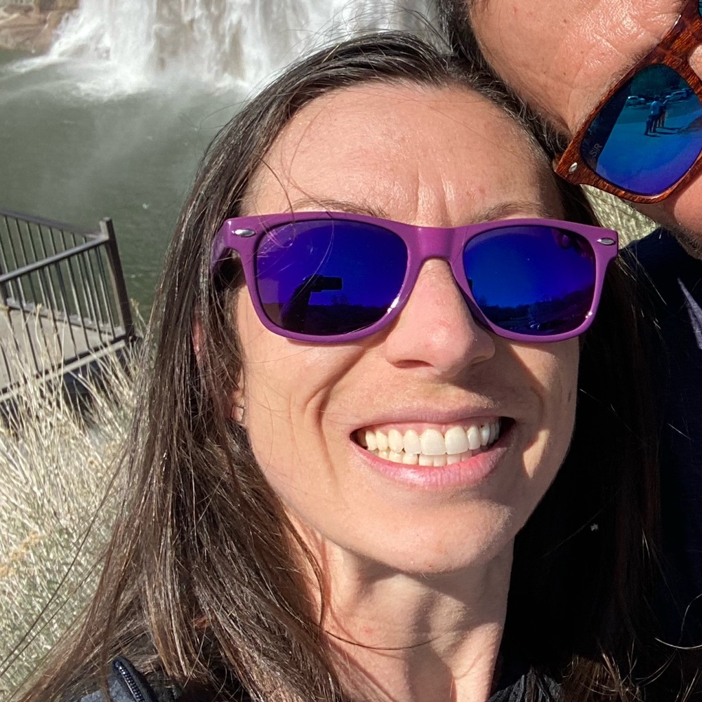 Meet your Posher, Abbey